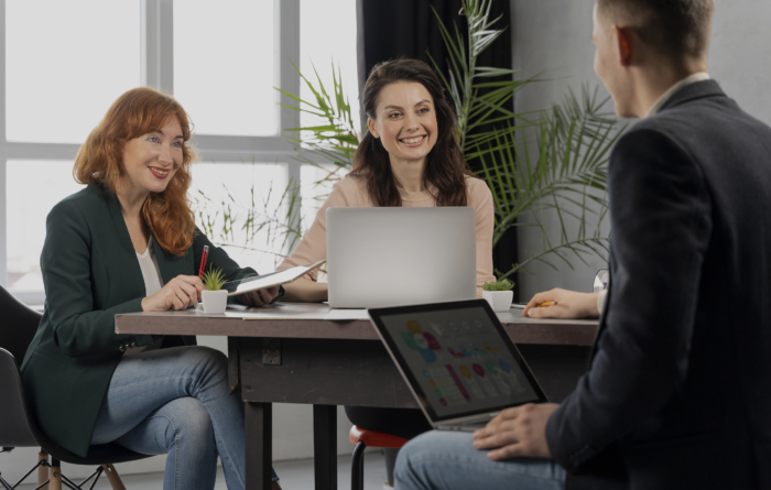 Czym różnią się od siebie kluczowe procesy HR – Talent Acquisition i Recruitment