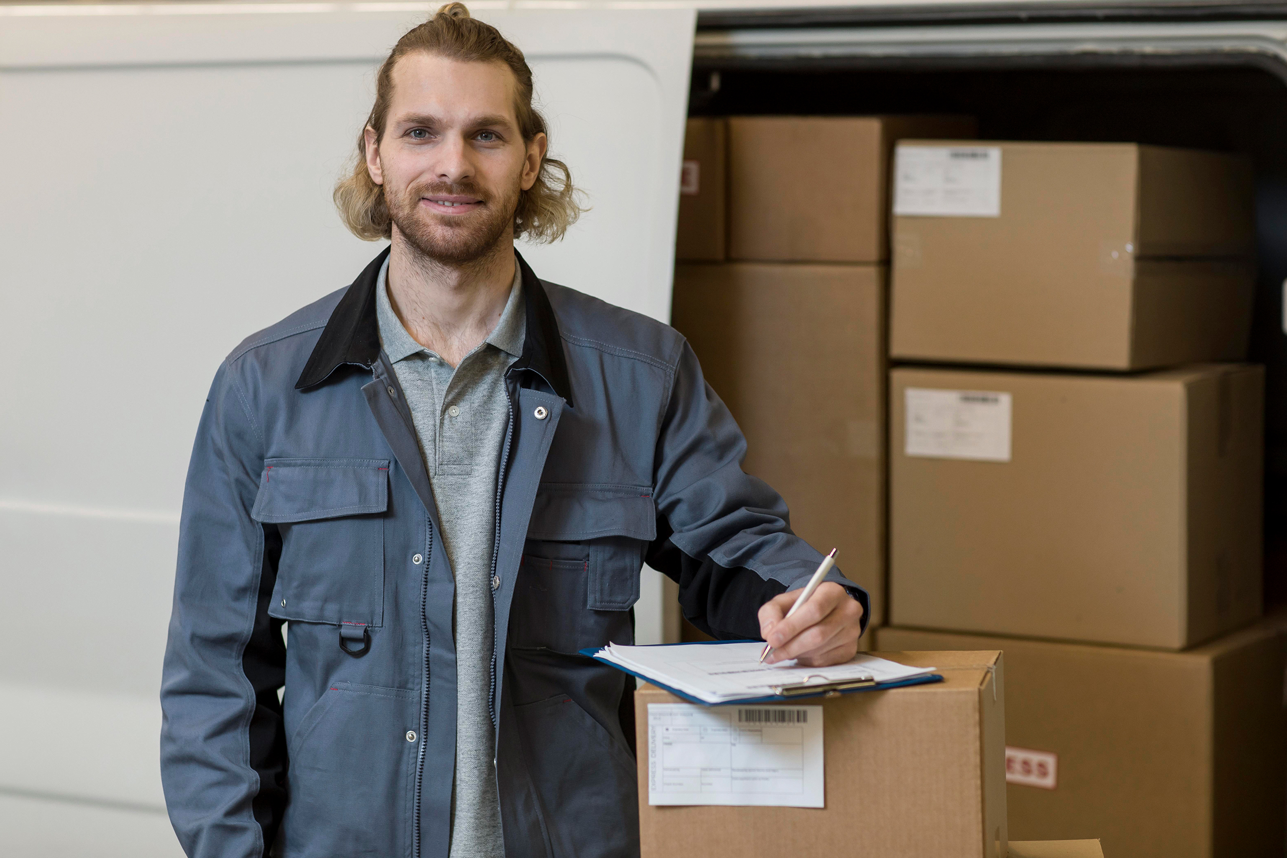 kompetencje pracownika magazynu